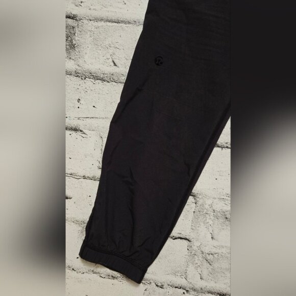 Lululemon Lightweight Jogger Pants Black | Size 2 High Rise - Picture 8 of 10